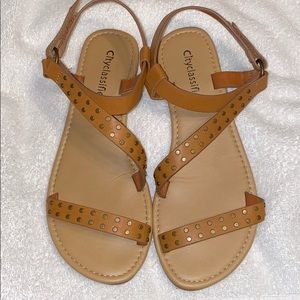 Cityclassified sandals